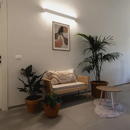 Momacasa 4* Розето-дельи-Абруцци